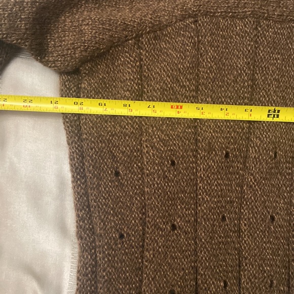 Peruvian Trading Company.50%acrylic and 50%alpaca. Made in Peru. - Picture 9 of 9